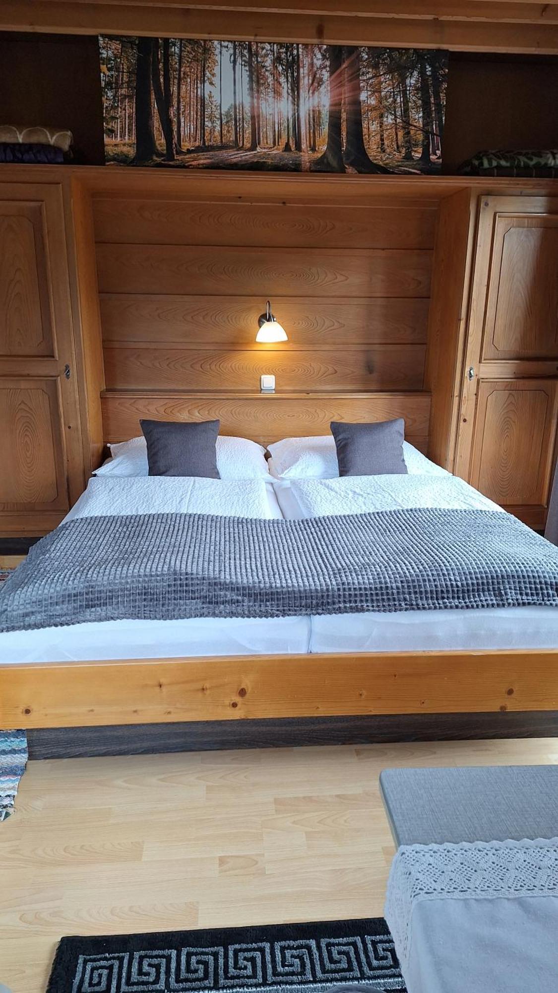 Haus Ackerer Apartment ลีโอกัง ภายนอก รูปภาพ